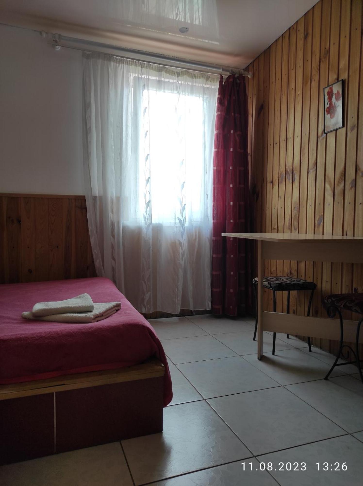 Mini-Hotel Kamianets Bagian luar foto